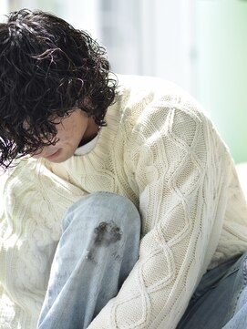 にもう マレットヘア　スパイラル　フェザーパーマ