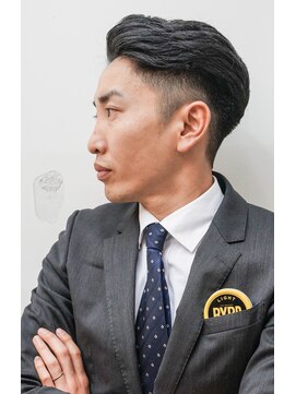 メリケンバーバーショップ コウベ(MERICAN BARBERSHOP KOBE) グランジツーブロックオールバックビジネススタイルイメチェン6