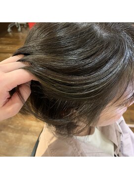 ピースリーヘア バイ カーサ(peathree.hair by CASA) ダークトーン×抜け感ハイライト