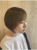 ショートボブ