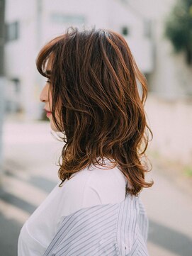 フローラビューティーヘアー(Flora Beauty Hair) 大人ウェーブ/20代/30代/40代/50代/岡山/表町