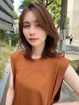 ロンドアリシア 金山(Lond Alexia) ダブルカラー/トリートメント/酸性ストレート/オージュア 692