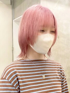 ソーコ 渋谷(SOCO) ピンクベージュケアブリーチダブルカラーインナーカラー