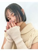 くすみオリーブにさらっとボブ / momoka