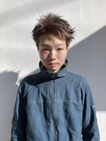 シイ(SIE) スパイキーショート×ハイトーンベージュ