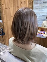 ルシール バイ アリア(Lucir by aria)&nbsp;レイヤーボブ×グレージュ