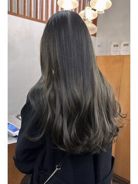 ニール シトロン 名古屋 伏見 丸の内(NEELU citron) 【Neelu__rie】1ブリーチで作るオリーブベージュ