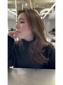 大人レイヤーカット/白髪ぼかしハイライト［新宿/ヘアセット］