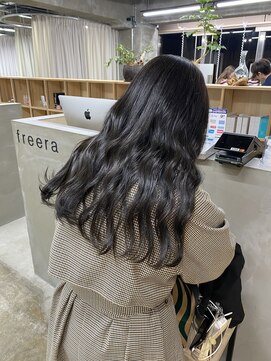 フリーラ 京都河原町三条店(freera) Olive greige