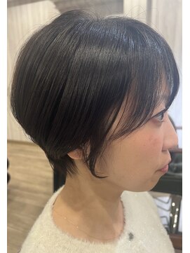 イロドリ(彩 irodori) ショートボブ☆20代30代40代グレージュ大人かわいい
