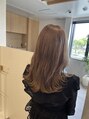 スリー(three.) ブリーチを使ったベージュカラー
