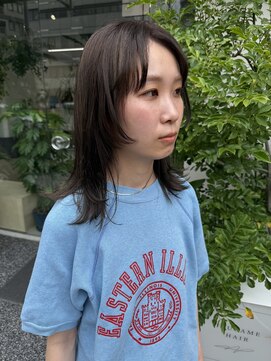 ツバメ ヘアー(TSUBAME HAIR) 顔まわりカットとベージュカラー