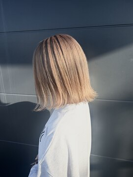 エミタス 三年坂(Emitas) ミルクティーベージュ