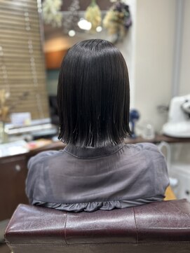 ルアン(Luan) オリーブアッシュ