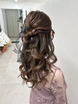 ソリン(Solin')&nbsp;ハーフアップお団子