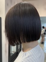 エルフレームバイワンラヴェスト(L'FLAME by one Lovest)&nbsp;首元すっきり、ラインで魅せる大人コンパクトボブ/長野駅前