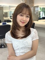 ハニー 町田(HONEY)&nbsp;レイヤーカット/ヘーゼルベージュ/小顔