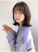 暗髪　レイヤー　ミディアム