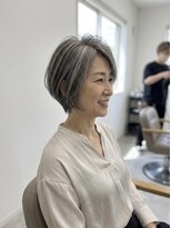 ネオヘアー 東三国(Neo hair)&nbsp;【東三国/新大阪】グレイヘアショート