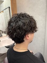 トラスト ザ バーバー 東京駅日本橋店(TRUST the Barber) センターパート/シャドーパーマ/メンズカット