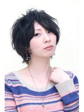 プラウド(proud) 黒髪アンニュイレイヤーショート