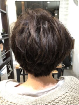 ギフト リビング(Gift Living) アッシュ*マッシュショート