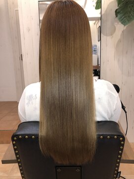 アコンプリッシュ 代官山 恵比寿(accomplish) クリスタルミネコラ