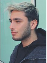 ジジバイワースホワイル(jiji by WORTH WHILE)&nbsp;ゼイン・マリク　風　くせ毛スウィングバング