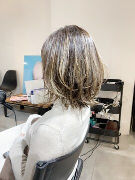 美容室 ツリー(Tree) ノンブローでおさまる大人スタイル『Tree hairsalon 』本厚木