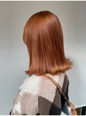 春に人気のアプリコットカラー　外ハネミディアムヘア