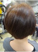 大人可愛い30代40代50代黒髪前下がりショートボブ丸みショート◎