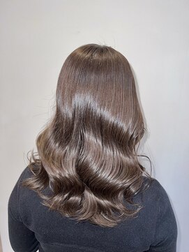 フレイストート(Frais Tout) ツヤカラー　◎20代30代40代　オージュア　髪質改善