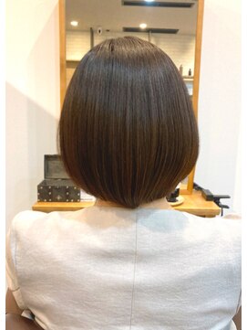 ケアリー(carely) ナチュラルボブ