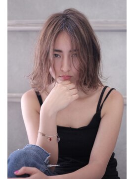 エイチ(H eitf) こなれスマートボブ