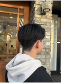 センターパートマッシュ