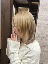 ララ(LALA) ホワイトブロンドウルフ