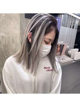 キング 枚方店(K!ng) 縮毛矯正髪質改善ハイライトレイヤーカット枚方美容室エクステ