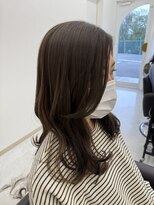 フラッフィー(Fluffy) ウェーブロング