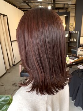 ピンクカラー×セミロング