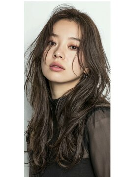 ルシードスタイル アウラ 松戸市五香(LUCIDO STYLE Aura) ロングスタイル【松戸・五香・白髪染め・カラー・髪質改善