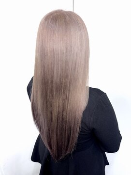 ギミックパシャ(GIMMICK pasha) 寒色系ベージュ