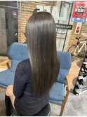 トープグレージュ