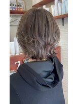 モアヘアーセカンド(MORE-HAIR Second)&nbsp;ハイライトカラーでふんわりレイヤーボブ