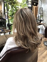 ロダット 横浜(LODAT by little)&nbsp;バレイヤージュ×ブロンドべージュ【LODAT横浜】