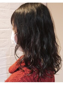 エル バイ ファースト(L by first) コテ巻き風