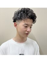 エストアール フクオカ 福岡博多店(est-r. Fukuoka)&nbsp;フェード×スパイラルパーマ