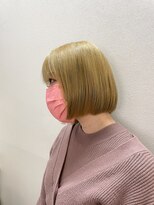 イラ(Era) ミニボブ/ブロンドカラー