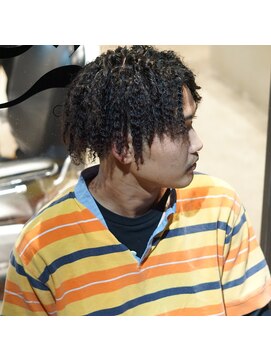 エルエフェ(EL JEFE) 【針金パーマ】［東中野］［落合］［メンズ］［バーバー］