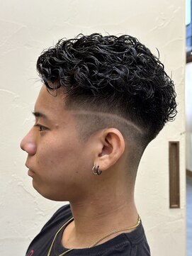 ルシードスタイルアイフラット(LUCIDO STYLE I-FLAT) 極道パーマ