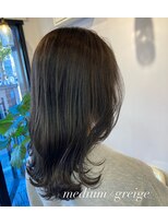 レイリー(LAiLy)&nbsp;くびれ　セミロング　韓国